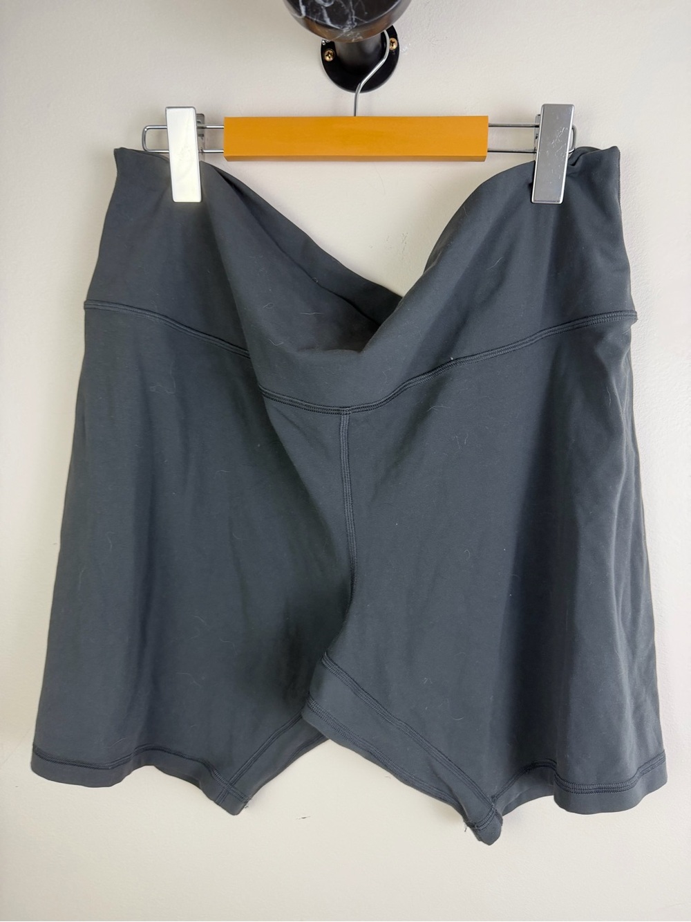 lululemon athletica Black High-Rise charcoal align 6”